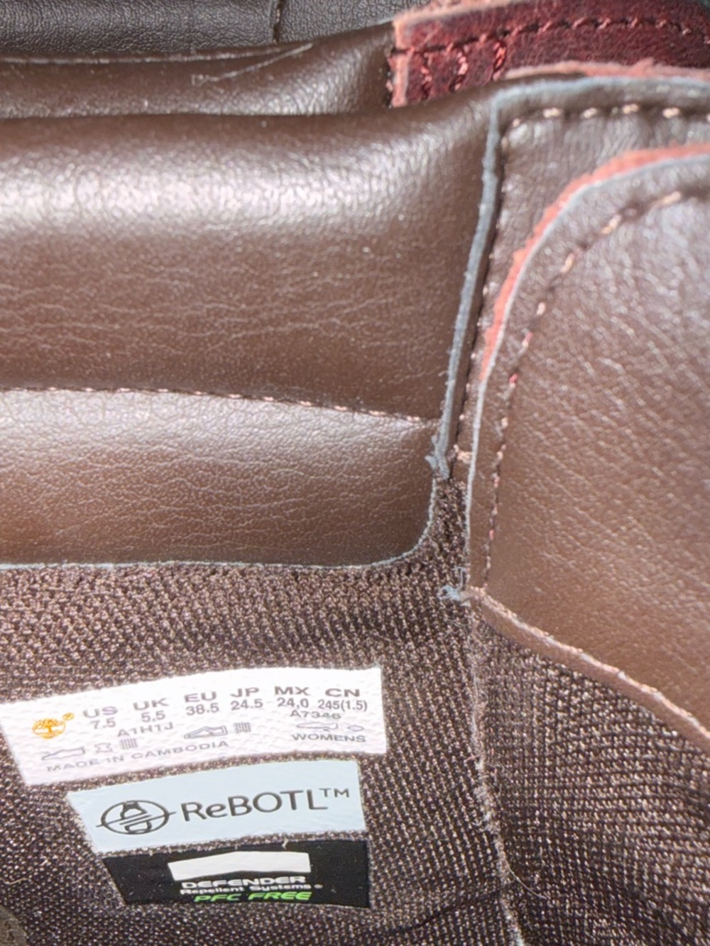Timberland Burgundy Leather Lace-Up Ankle Boots - Picture 6 of 7